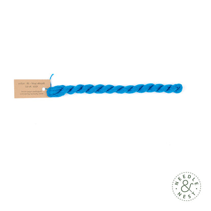 Silk & Ivory Blue Streak