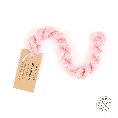 Silk & Ivory Carnation