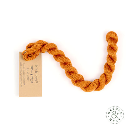 Silk & Ivory Giraffe