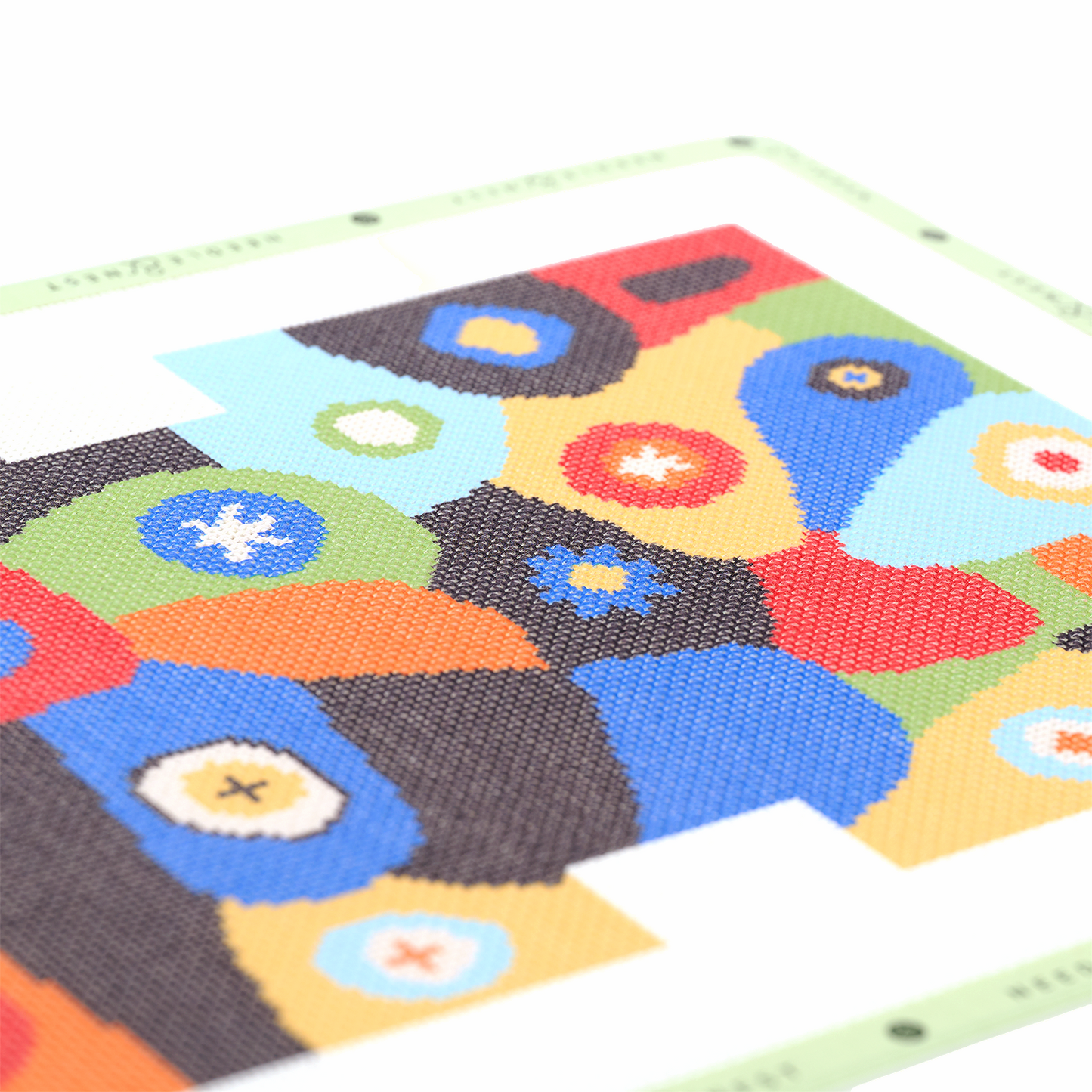 Mosaic Colorburst Clutch