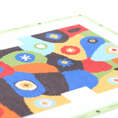 Mosaic Colorburst Clutch